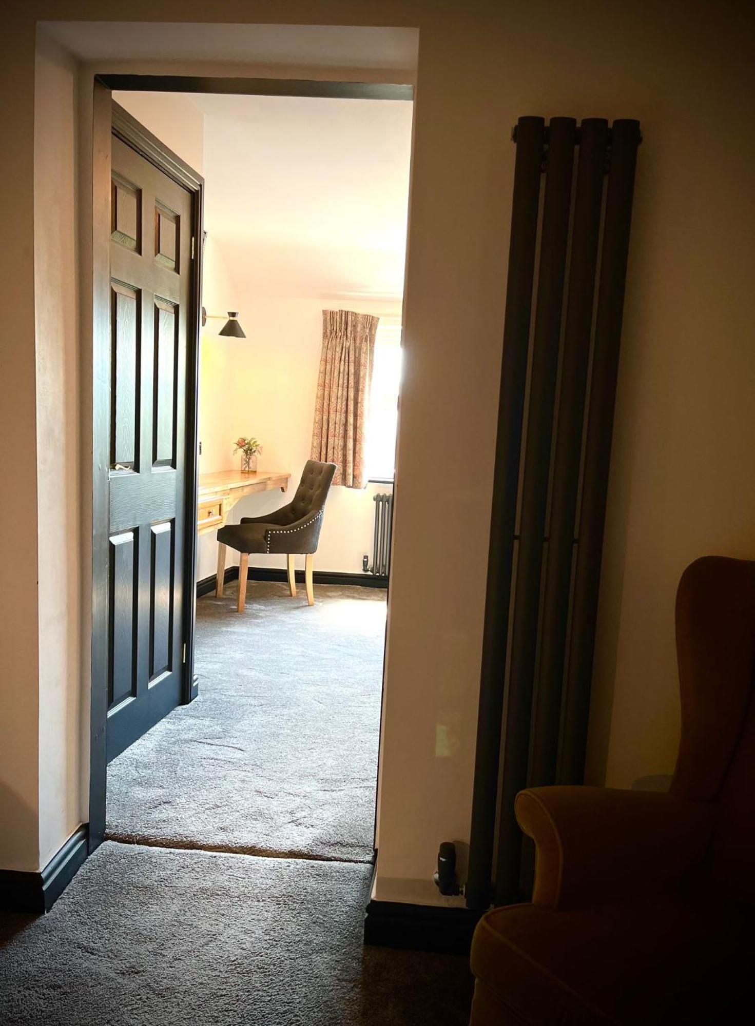 Hotel The Blue Boar Alcester Exterior foto