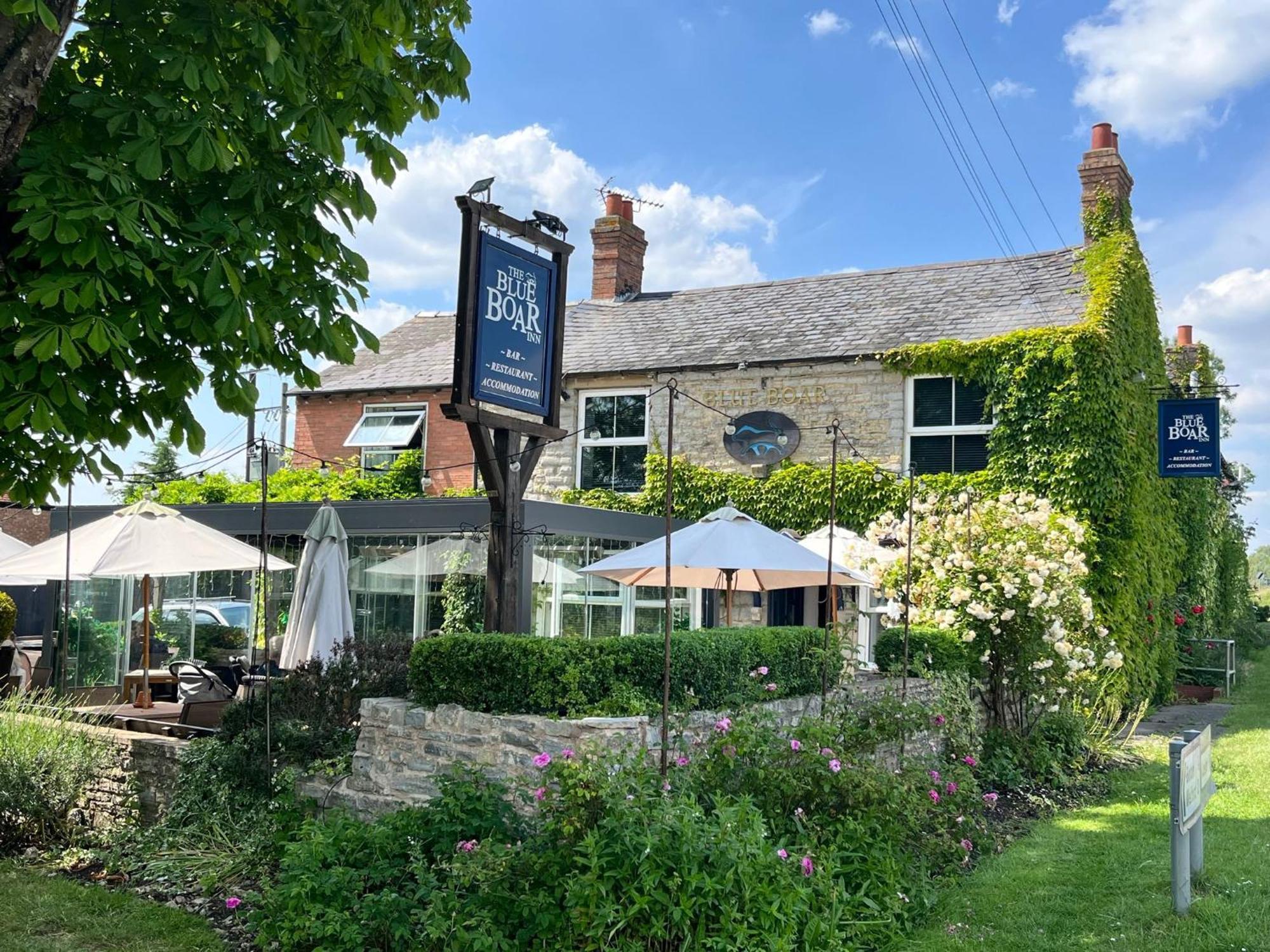 Hotel The Blue Boar Alcester Exterior foto